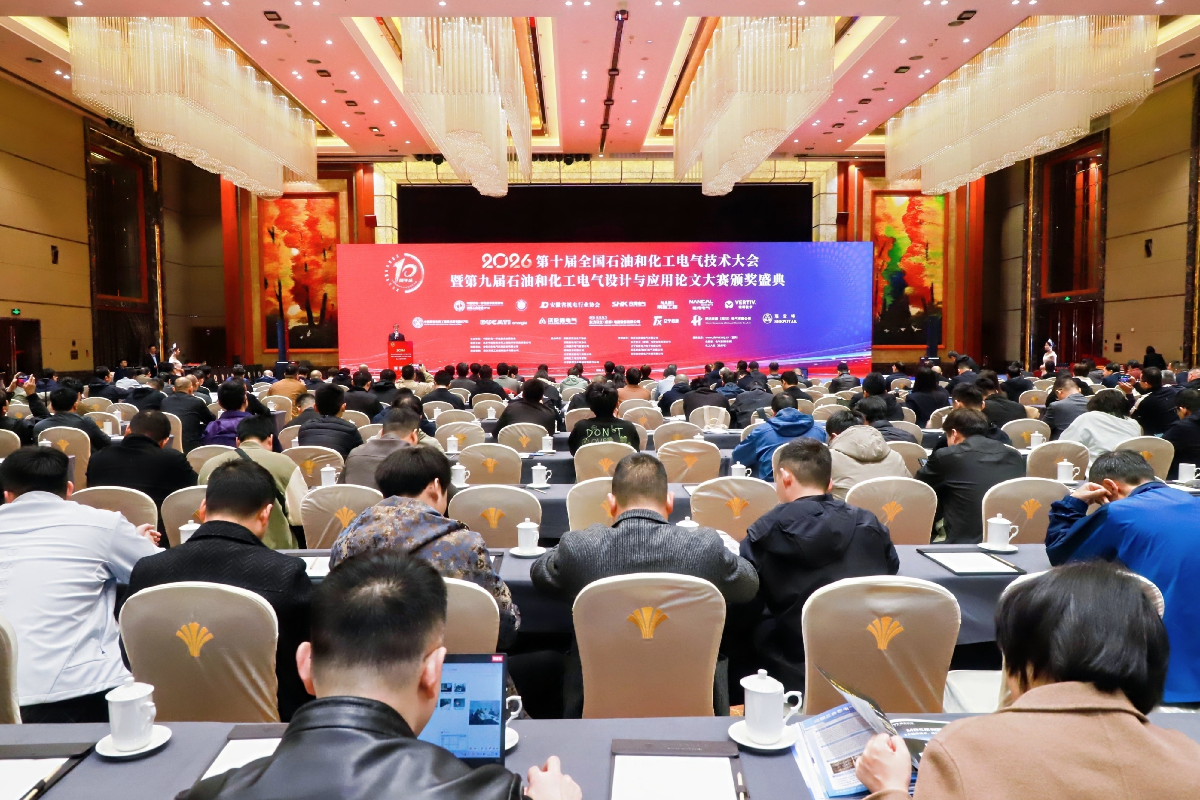 高可靠高压变频器